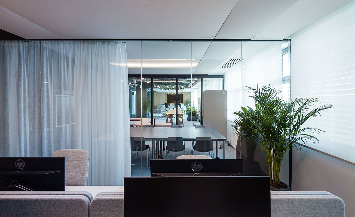 ý���ͷRTL������������λ���罻�糡